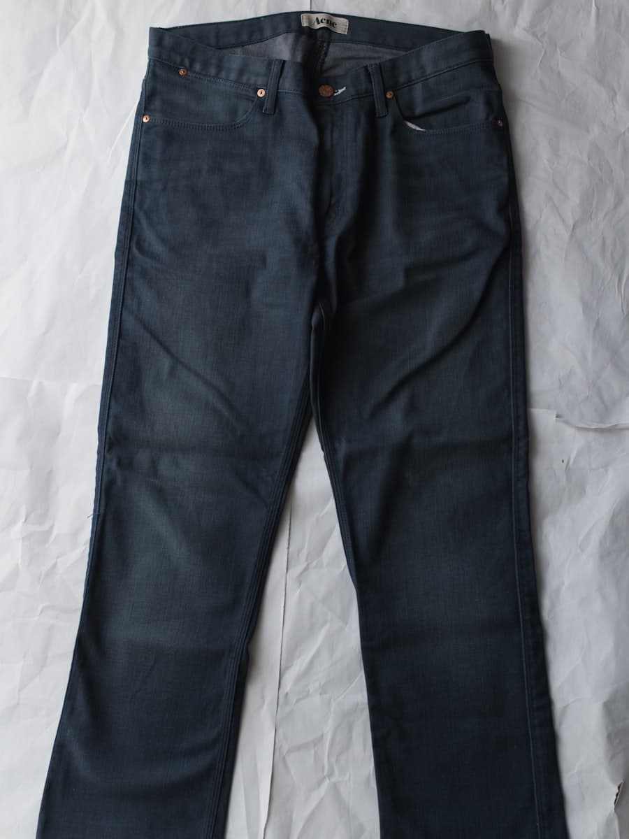 Ladies Pleated Trousers — Black